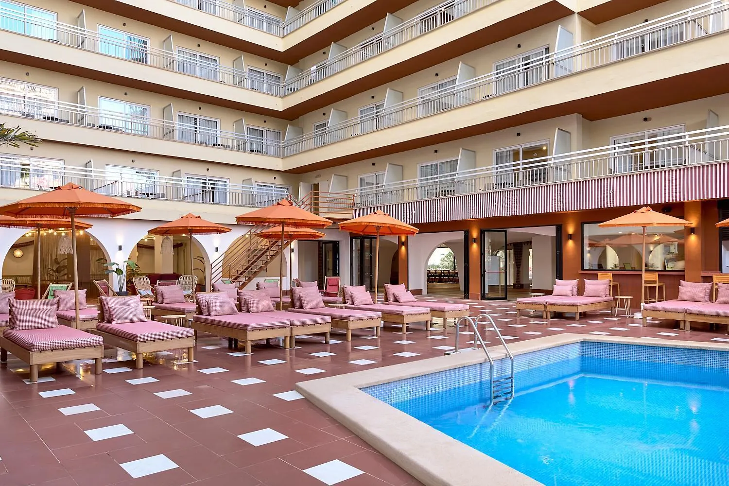 Hotell Tent Bahia De Palma El Arenal